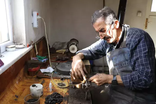 Gunde Sadece 7 Adet Uretiyor Fiyati 6 Bin Tl Ye 19569708 9911 M