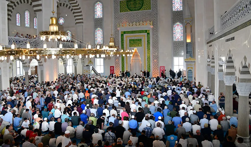 Hanife Hatun Cami Acilis 11