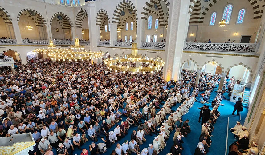 Hanife Hatun Cami Acilis 22