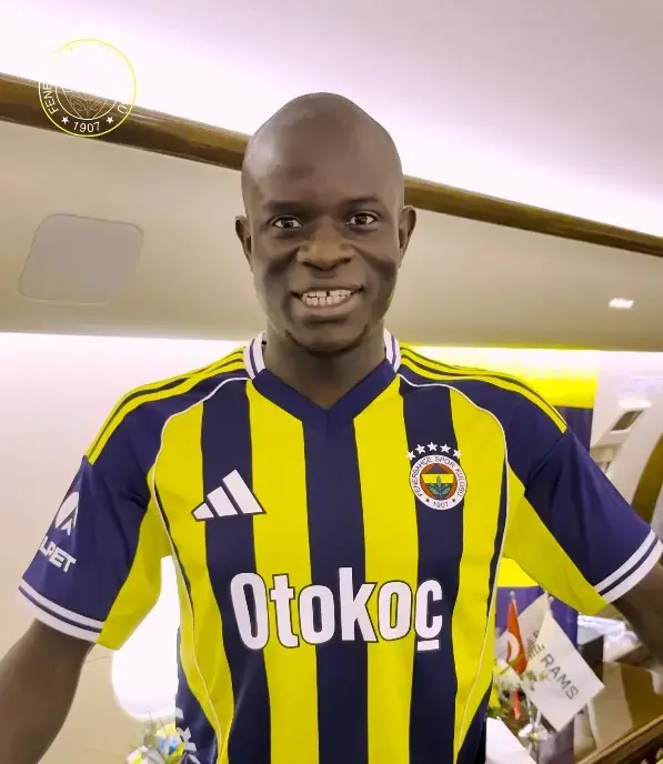 Kante Den Fenerbahce Taraftarina Ilk Mesaj 19538376 3388 M