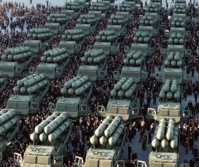 Kim Dunyanin En Guclusu Dedigi Yeni Roketini 19582417 6393 M