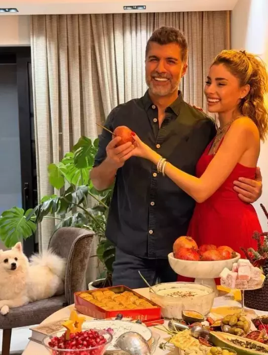 Ozcan Deniz In Akilalmaz Teklifini Esi Samar 19550168 1412 M