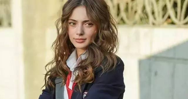 Rabia Soyturk E Dizi Setinde Ne Oldu Teskilat 19593048 3461 M