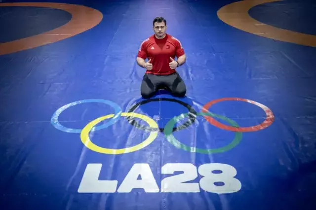 Riza Kayaalp Tarih Verdi Tam Da Dogum Gunumde 19561624 9543 M