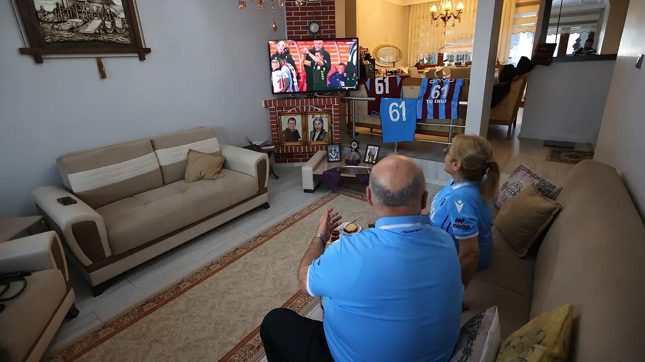 Trabzonda Derbi Aski Kazandi Trabzonspordan Buyuk Jest Geldi 001