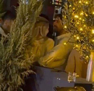 Ulas Tuna Astepe Den Ask Iddialarini Guclendiren 19566466 3030 M