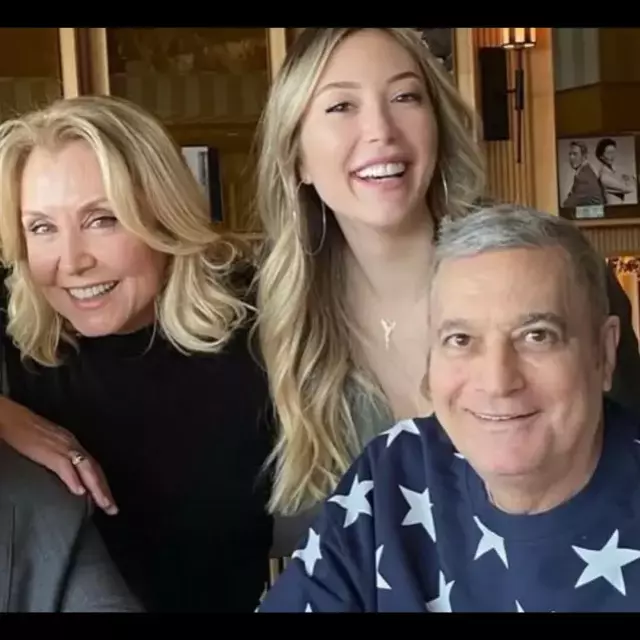 Yasmin Erbil In Annesiyle Benzerligi Sasirtti 19567167 9537 M