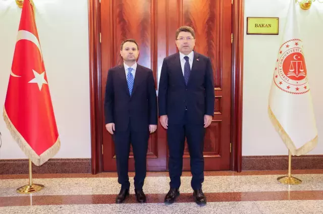 Yilmaz Tunc Un Yerine Istanbul Cumhuriyet 19556204 5435 M