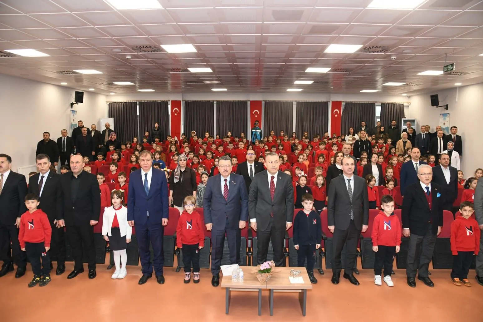 2D1Cc28E F54E 493F Ba66 681F6E9Ecc7D