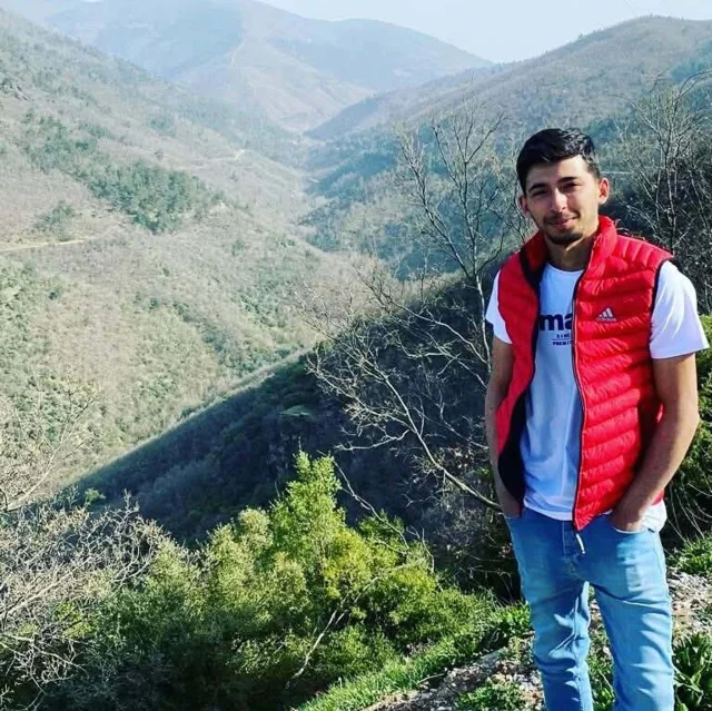 4 Kisinin Olduruldugu Aile Kat 19702124 4882 1 M