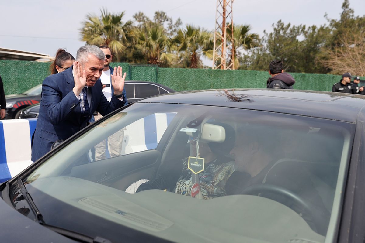 Bodrum A Bir Gunde 25 Bin Arac Giris Yapti 19672166 8889 Amp