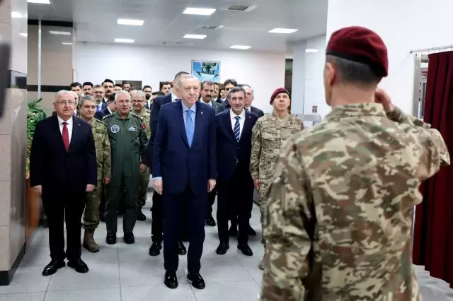 Cumhurbaskani Erdogan Ozel Kuvvetler Komutanligi 19625093 6711 M