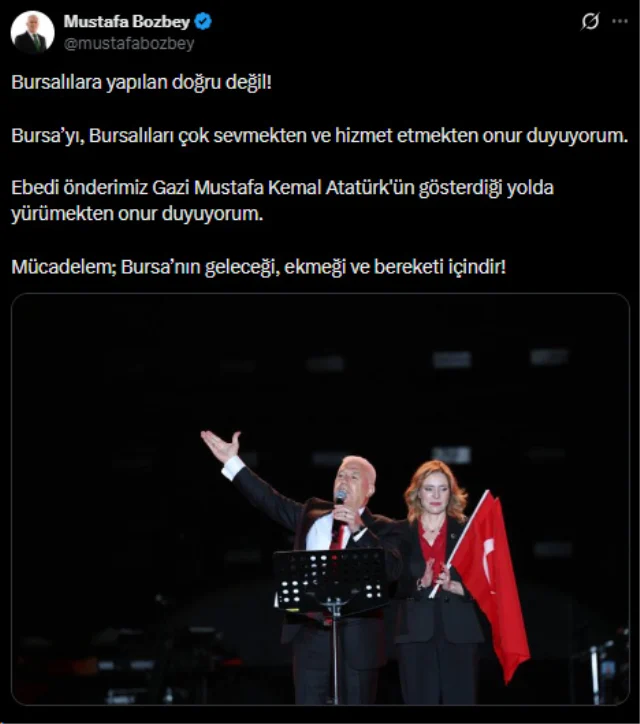 Esi Ve Kiziyla Birlikte Gozalt 19702100 8835 1 M