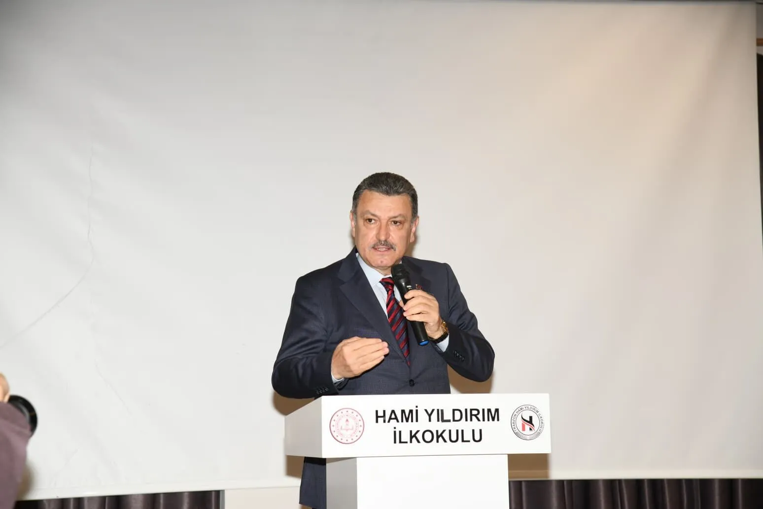 F6706Ecd Cbf2 4D99 A832 D7F28F2568Ce