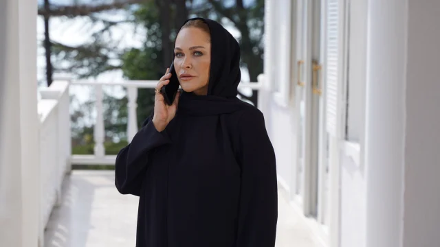 Hande Ataizi Nden Hulya Avsar In Dizisine Sert 19658269 7008 M