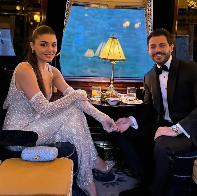 Hande Ercelin Ifadesi Ortaya C 19695112 7515 4 M