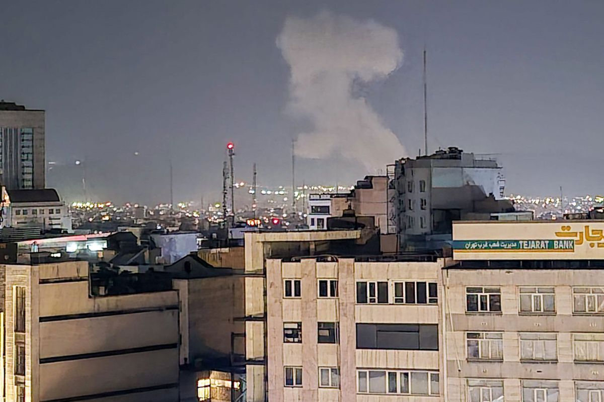 Iran In Baskenti Tahran Da Patlamalar Meydana 19679671 9680 Amp