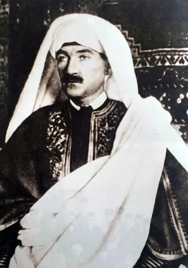 Iste Ataturk Un Sevmedigi O Fotograf Kararname 19680910 6430 M