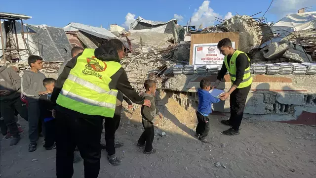 Kerem Akturkoglu Gazze De Yasayan Filistinlileri 19637678 9004 M