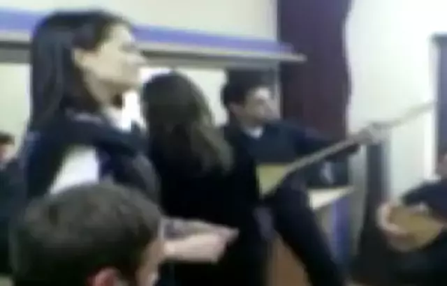 Ogrencisinin Bicaklayip Oldurdugu Ogretmenin 19618207 4152 M