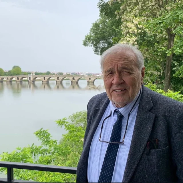 Prof Dr Ilber Ortayli Hayatini 19654484 2411 2 M