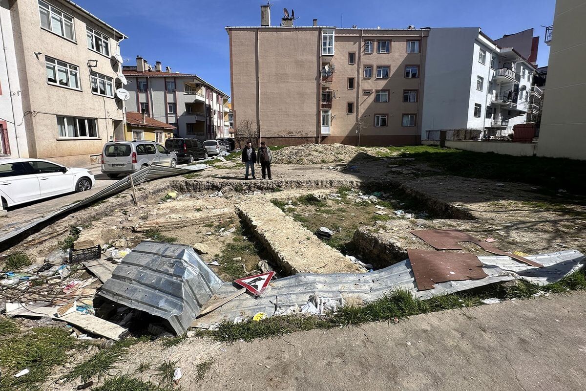 Satin Aldigi Arsada Tarihi Cami Kalintilari Cikti 19664746 2497 Amp