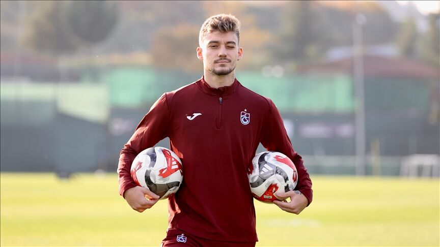 Thumbs B C 2Faeea13F1F6F43F1E7D18876909Ad1A-1