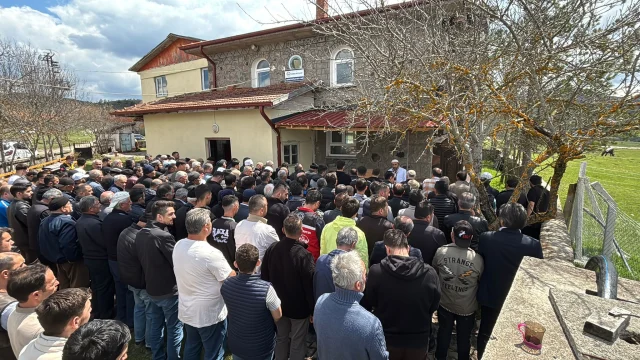 2 Aylik Bebegini Olduren Cani 19782561 9588 2 M