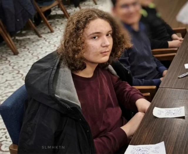 9 Kisinin Katilinin Annesiyle 7E8F621Ef8 3962 1 M