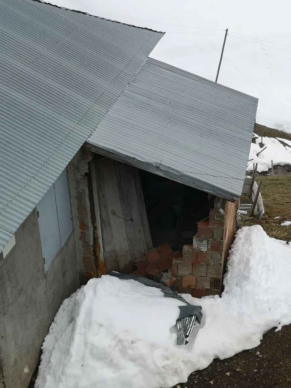 A C K A L A N A Y I L A R P E N C E R E D E N G I R D I G I Y A Y L 1280447 380969