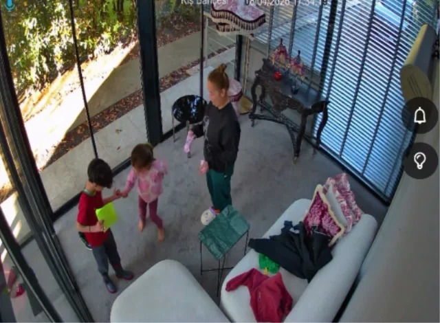 Alisandan Gulumseten Paylasim Ab70F955E1 3375 1 M