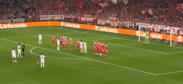 Arda Guler Yine Cok Uzaklardan 19753266 3910 1 M