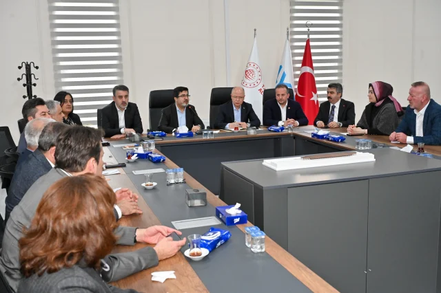 Bursa Ankara Hizli Tren Hatti 19771431 5981 2 M