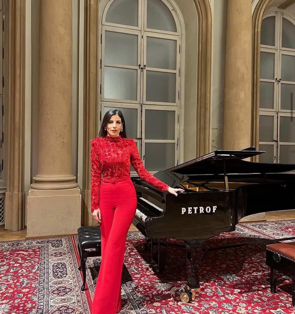 C7A0D577 C561 4016 B9C8 Bd74B11D7F19