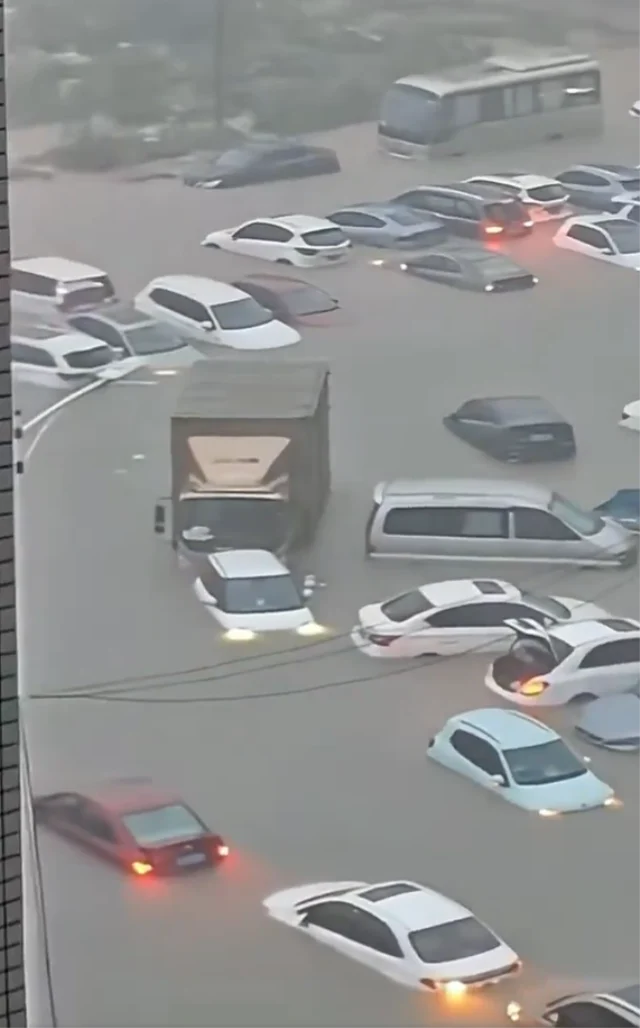 Cinin Qinzhou Sehri Tamamen Su 19785695 3741 3 M