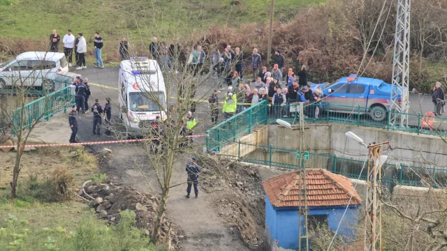 Esini Ve Kayinvalidesini Oldur 19793310 5341 1 M