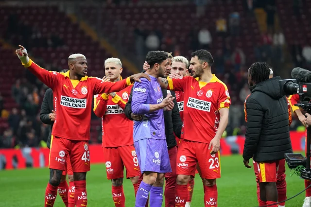 Galatasaray Taraftarinin Prote 19774809 7310 2 M