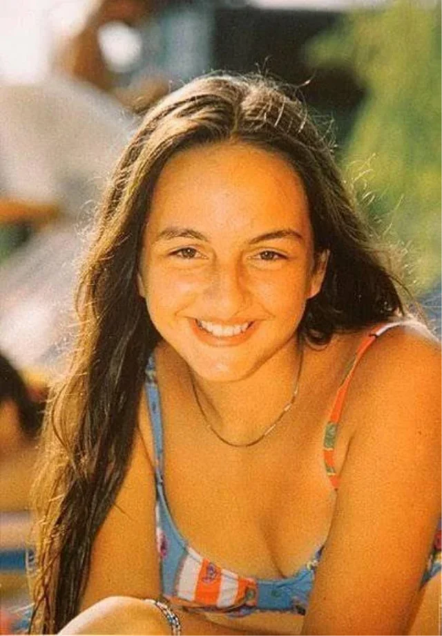 Gulistan Doku Dosyasina Sil Ba 19775687 4624 4 M