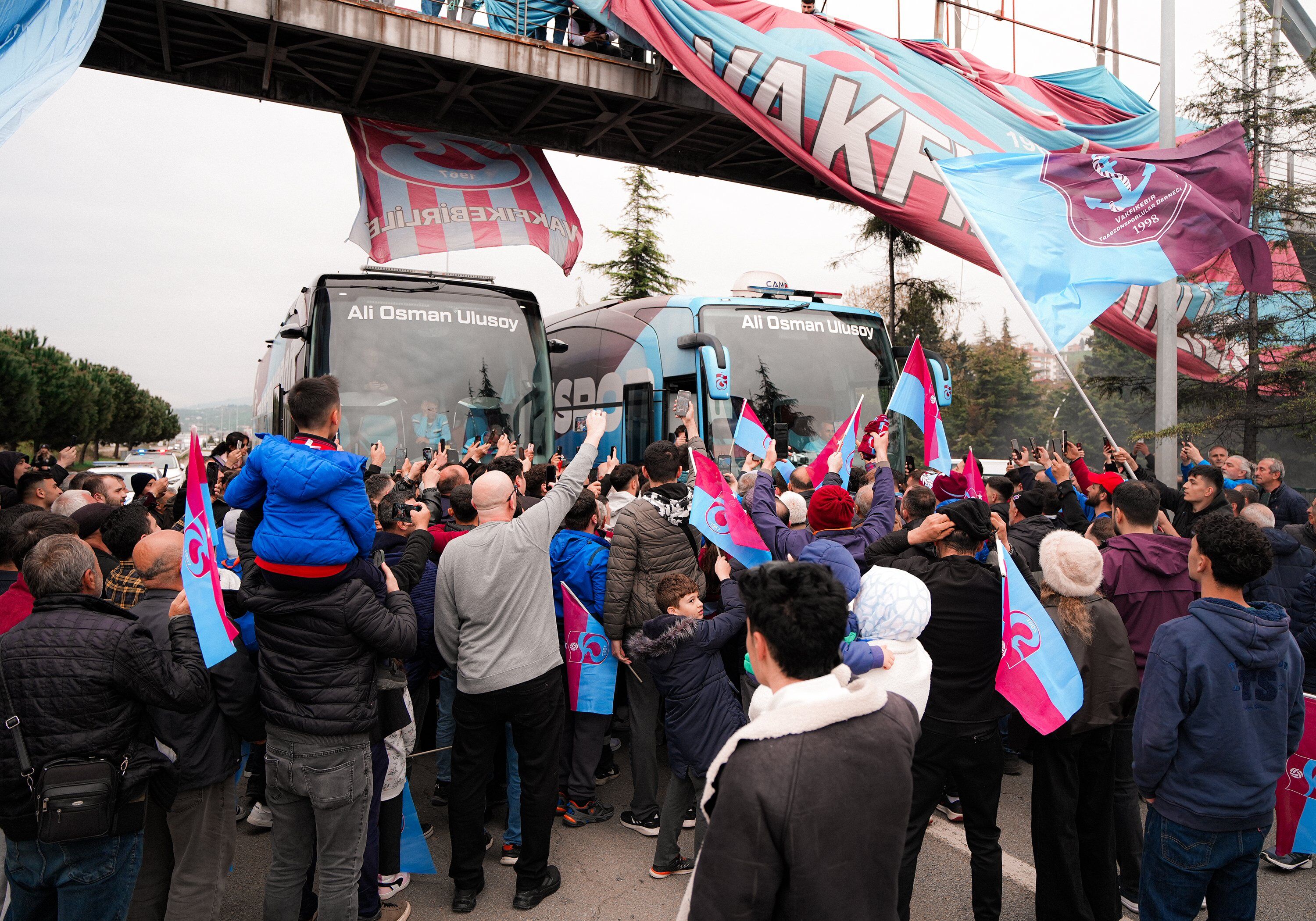 H Ggww Y7 X I A A L92 W