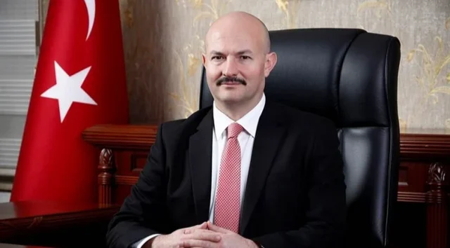 Mahmut Demirtas Gorevden Alind 19791770 2324 1 M