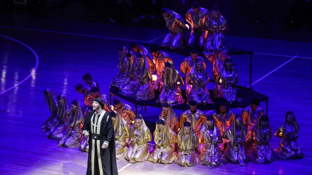 Sarayi Rahatsiz Eden Gosteri H 7F851B08Fe 1750 1 M