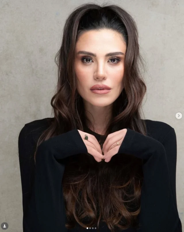 Sukran Ovalidan Soke Eden Itir 19728356 9613 1 M