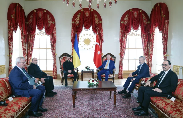 Ukrayna Lideri Zelenski Istanb 19716273 9552 4 M