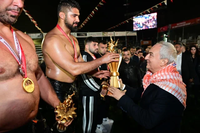 Yagli Gures Sezonu Acildi Iste 19765364 5784 1 M