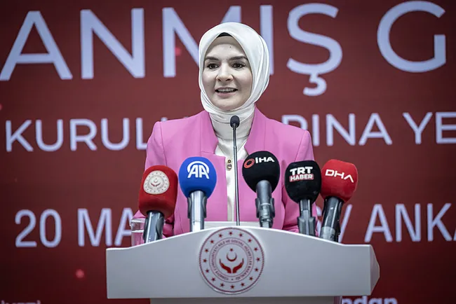 0X0 Bakan Goktastan Tokattaki Selden Etkilenenlere Iliskin Aciklama 20 Milyon Lira Tutarinda Kaynak Aktardik 1779294443005