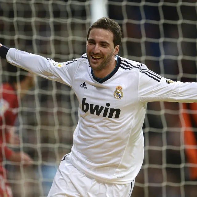 3 Yil Once Futbolu Birakan Gon C42D335340 8588 2 M