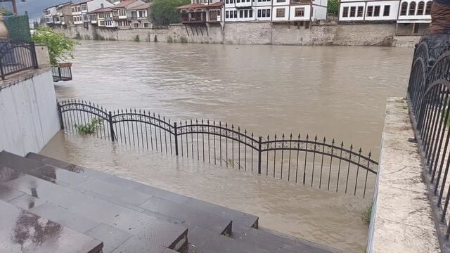 Amasya Da Egitime 1 Gun Ara Verildi 3 19858772 O