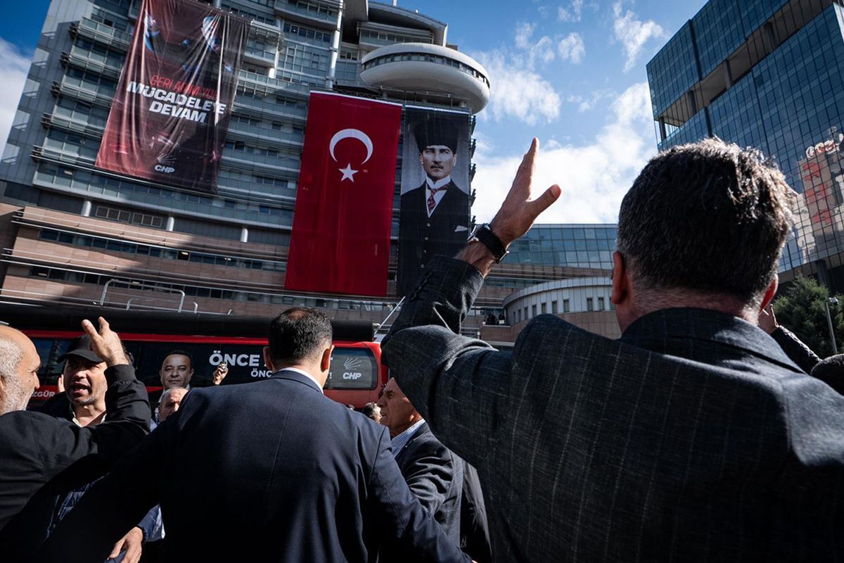 Ankara Valiligi Emniyete Chp Genel Merkezinin 19877670 8218 Amp