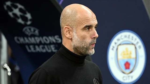 Manchester Cityde Pep Guardiol 4E2C1Ce291 7685 1 M