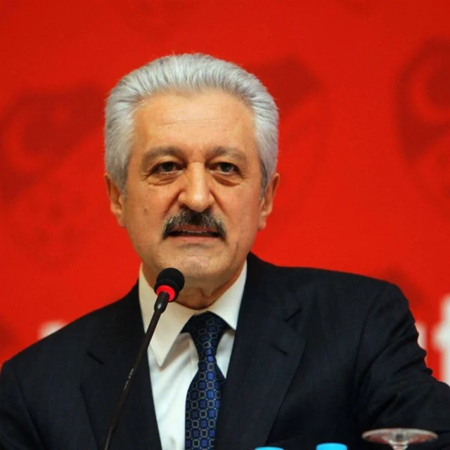 Mehmet Ali Aydinlar Fenerbahce 19804572 3345 2 M